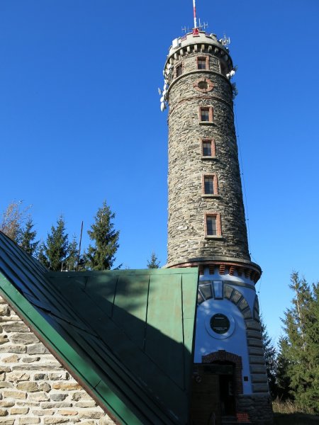 13-Turm-Goldkuppe